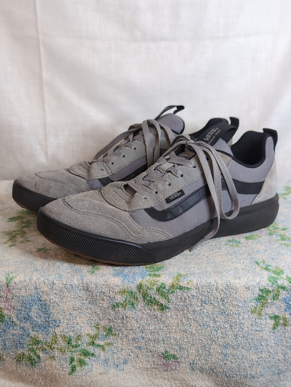 Vans Range EXP Gray Sneakers mens 12
